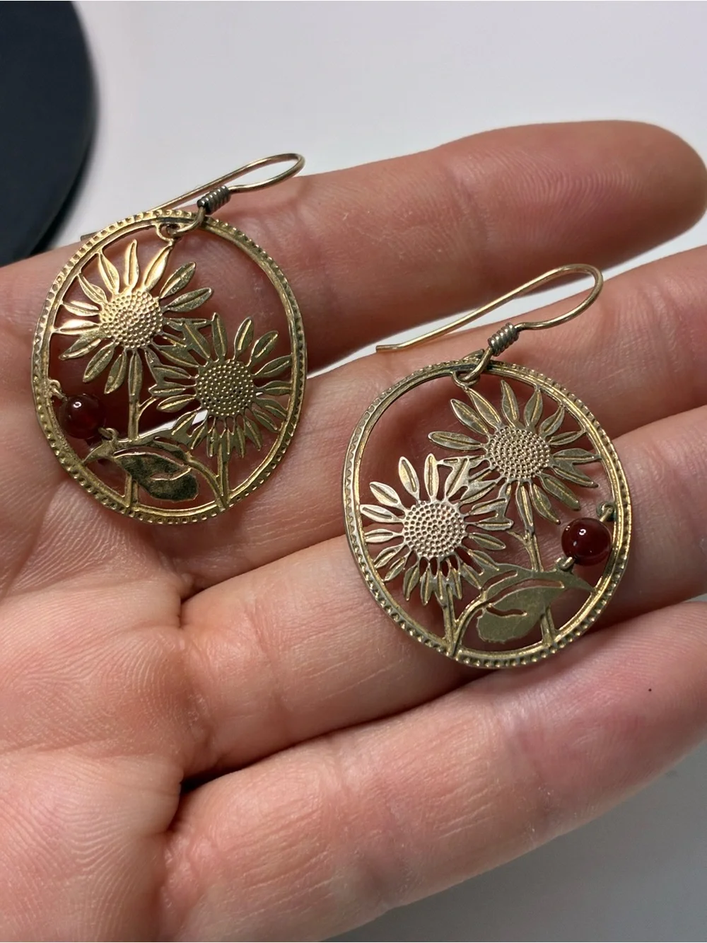 Lot of 2 Signed Dangling Earrings Diamond Cut Eagles  & Golden Beaded Floral EUC